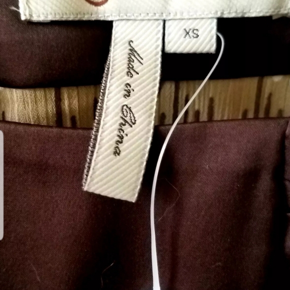 NWOT BCBGeneration Semi Sheer Boho Brown/Cream Tribal Print Pullover Blouse XS - Picture 7 of 7